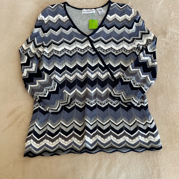 Alfred Dunner Zig Zag Striped V-Neck Sweater - Size M - Picture 5 of 12